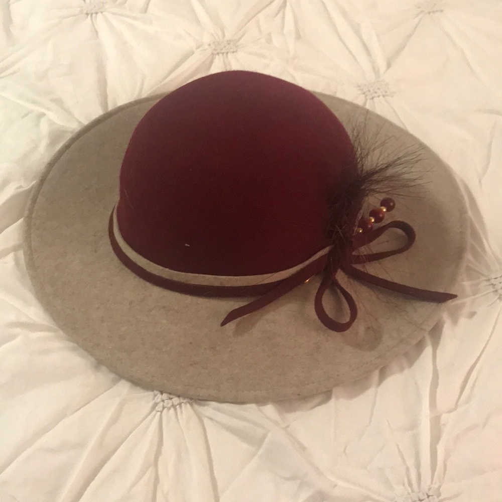 100% wool hat